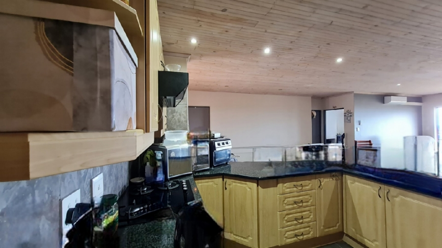 3 Bedroom Property for Sale in Hartenbos Heuwels Western Cape